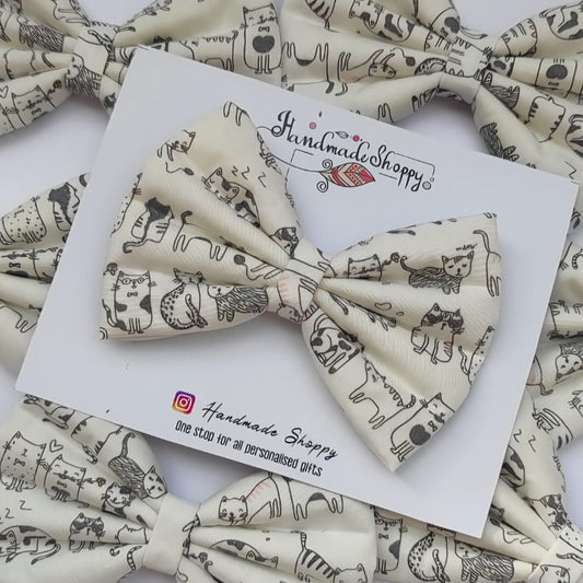 Cat Bow Print